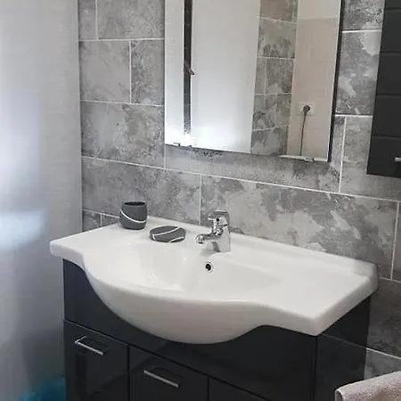 Cedarwood Alojamento de Acomodação e Pequeno-almoço