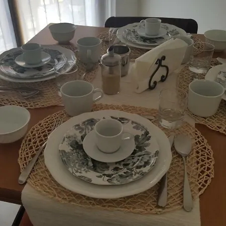 Alojamento de Acomodação e Pequeno-almoço Cedarwood