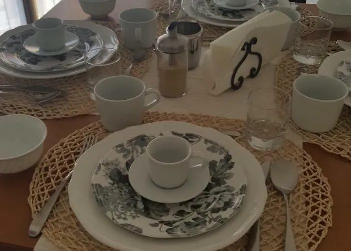 Alojamento de Acomodação e Pequeno-almoço Cedarwood