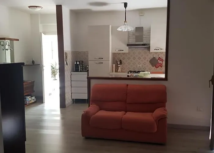 Cedarwood Couette-café *